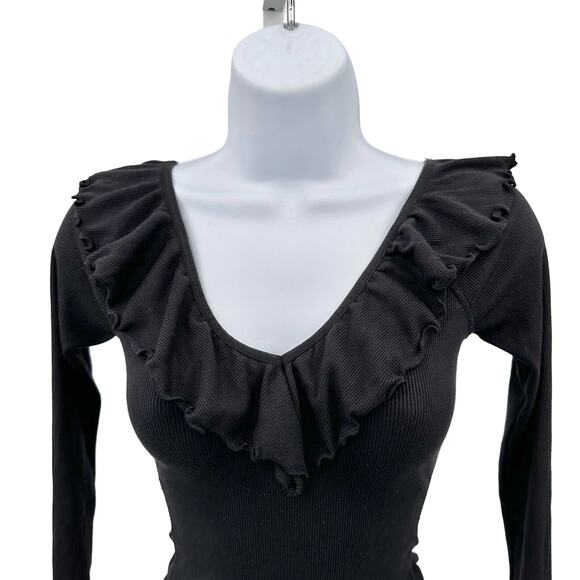 Wilfred Aritzia Long Sleeve Ribbed Ruffled Deep V-Neck Bodysuit XS Black Tank - Picture 2 of 7